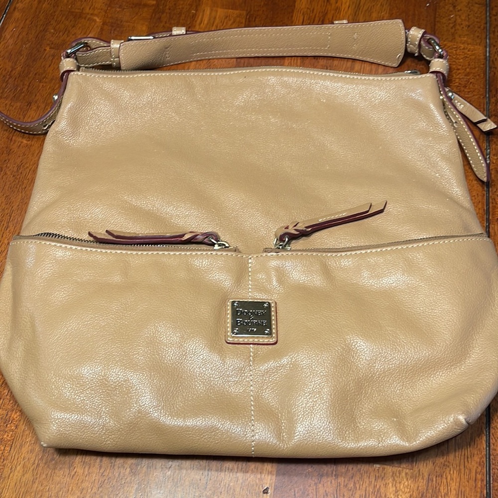 Dooney & Bourke bag